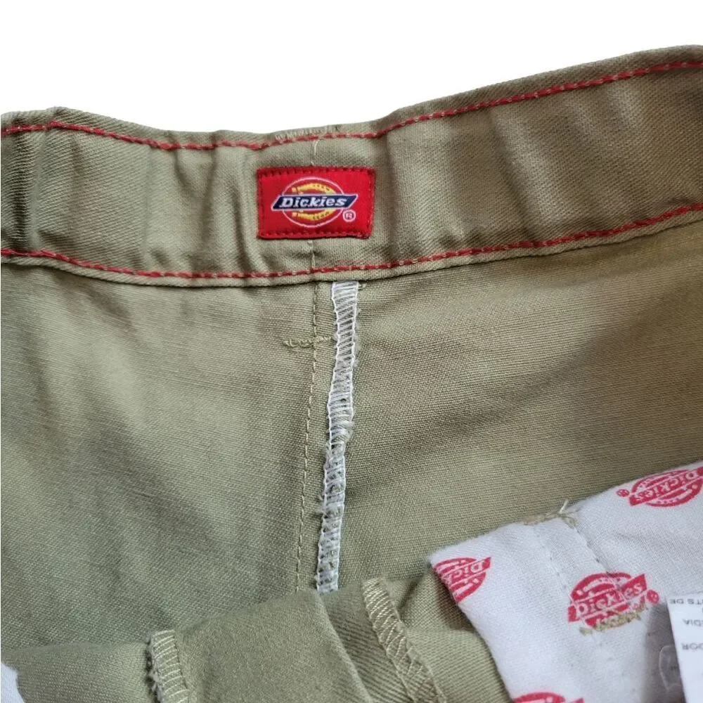 Dickies khaki uniform shorts 14